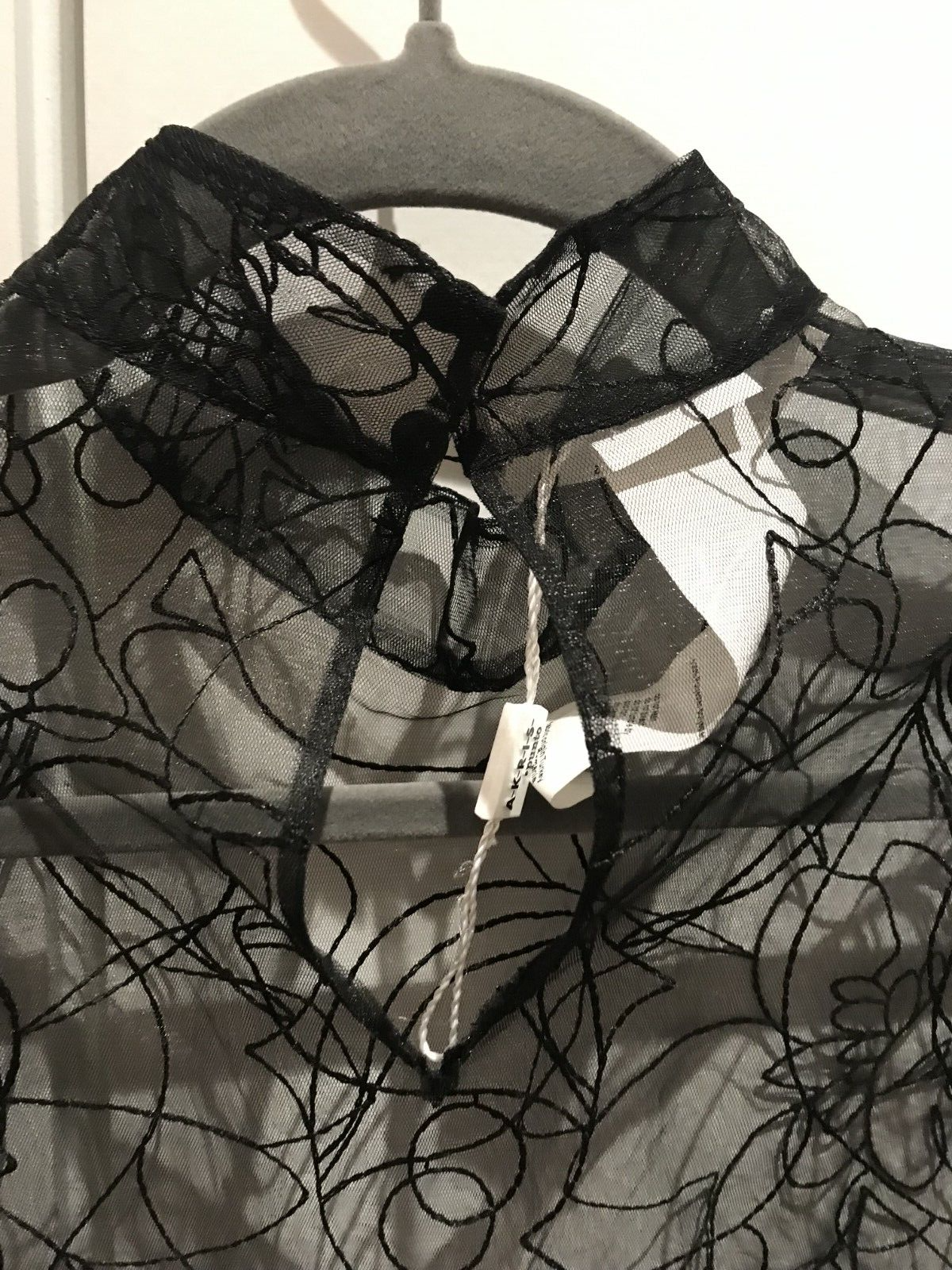 NWOT Akris Women's Black Sashiko Floral Embroidered Sheer Tulle Blouse Size 2