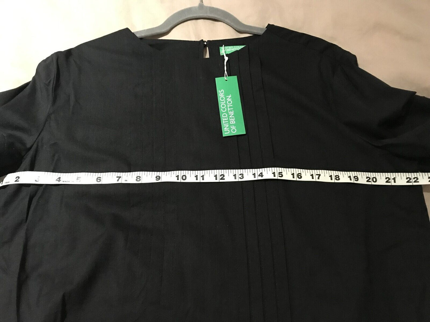 NWT Benetton Women's Black Pleats Viscose Blend Balloon Sleeve Blouse Size Large