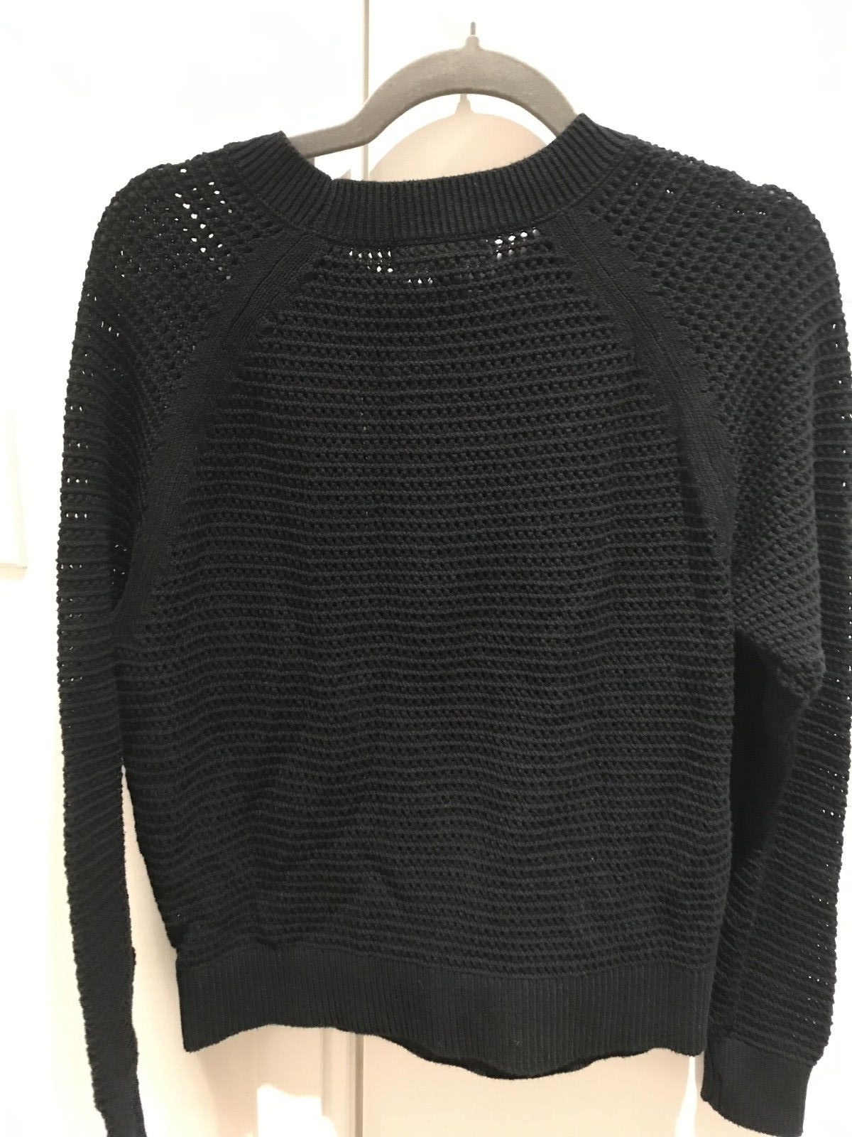 NWT Banana Republic Women's Black Chunky Knit Raglan Sleeve Sweater Size Medium